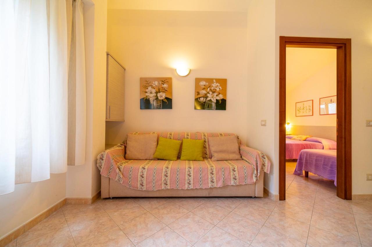 Casa Pepe Apartment Pomonte Bagian luar foto
